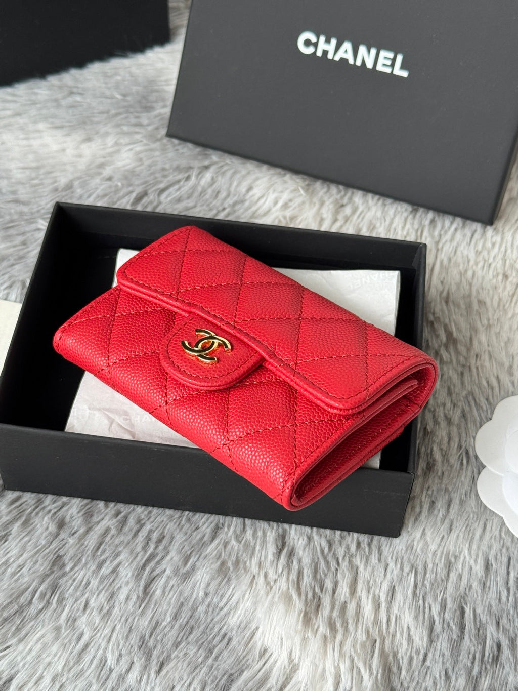 CHANEL 25S CLASSIC FLAP CARD HOLDER 11 IN RUBY RED CAVIAR GOLD HARDWARE