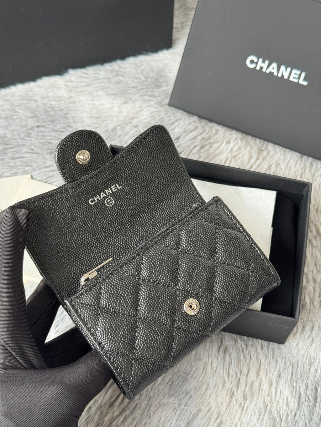 CHANEL 25S CLASSIC FLAP CARD HOLDER 11 IN BLACK CAVIAR SILVER HARDWARE