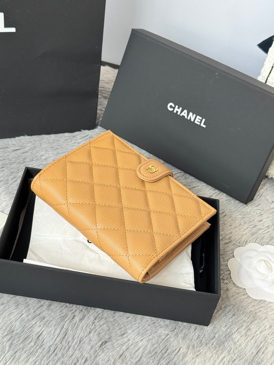 CHANEL 25S MULTI PURPOSE PASSPORT WALLET 15 IN GOLDEN CARAMEL CALFSKIN GOLD HARDWARE