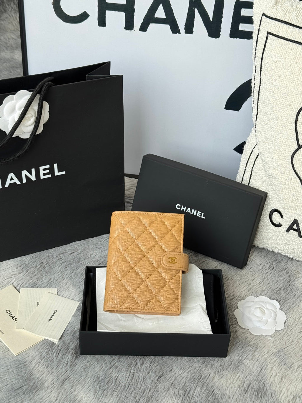 CHANEL 25S MULTI PURPOSE PASSPORT WALLET 15 IN GOLDEN CARAMEL CALFSKIN GOLD HARDWARE