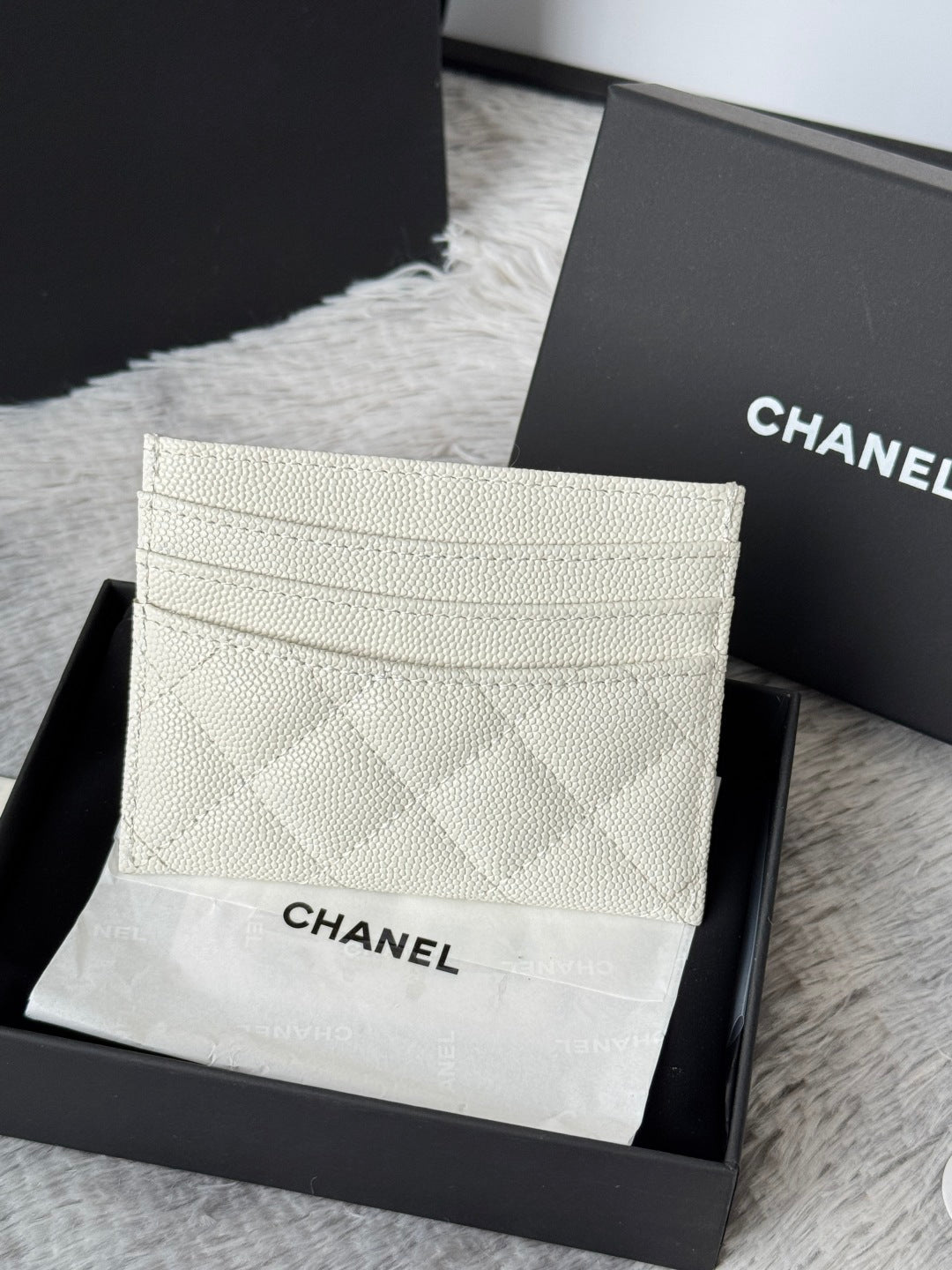 CHANEL 25S CARD HOLDER 11 IN IVORY CAVIAR GOLD HARDWARE