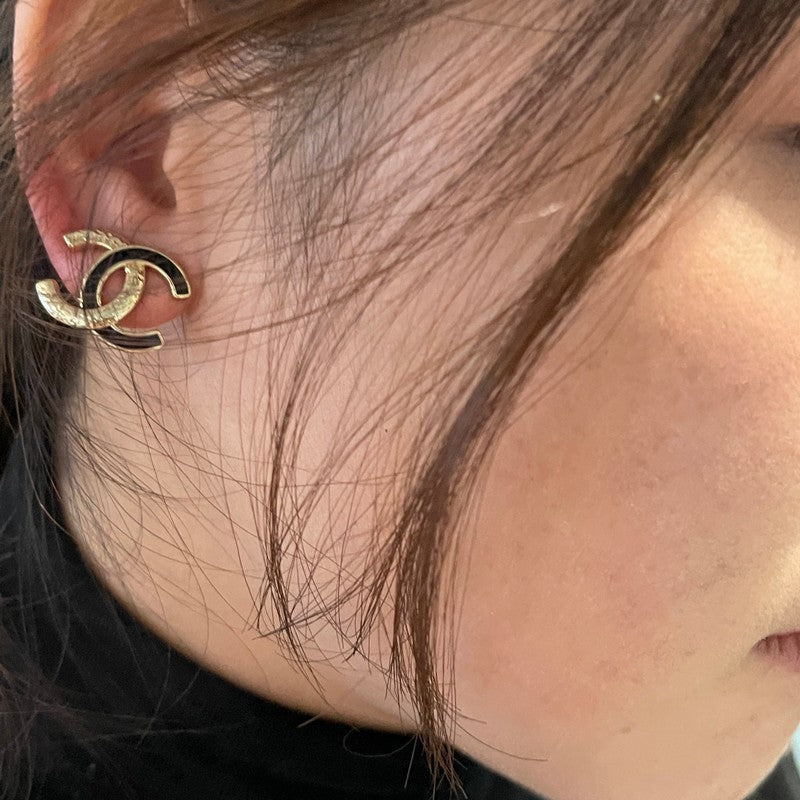 18K  Chanel 26C Black Gold Diamond Earrings