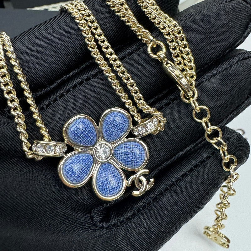 18K  Chanel 26C Blue Flower Choker Necklace
